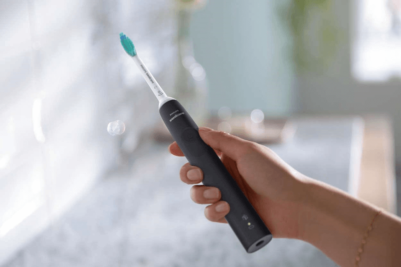 Philips Sonicare 3100 Series HX3673/14 – Black + Travel Case